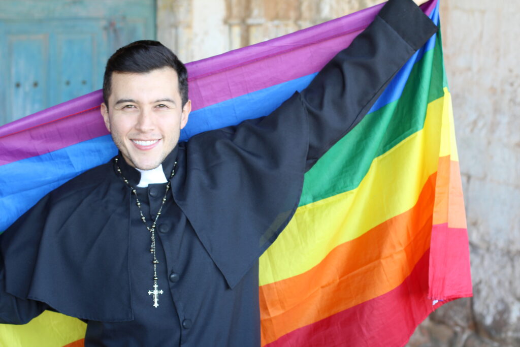 Priester demonstriert für die Rechte Homosexueller